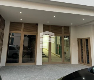 Loja para Venda em Funchal (São Pedro)
