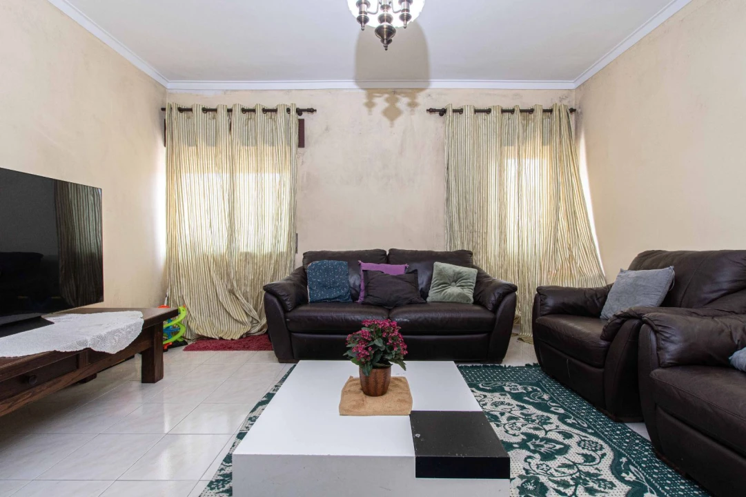Apartamento T2 para Venda em Carregado e Cadafais Foto 7