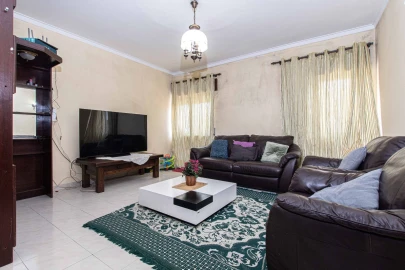 Apartamento T2 para Venda em Carregado e Cadafais