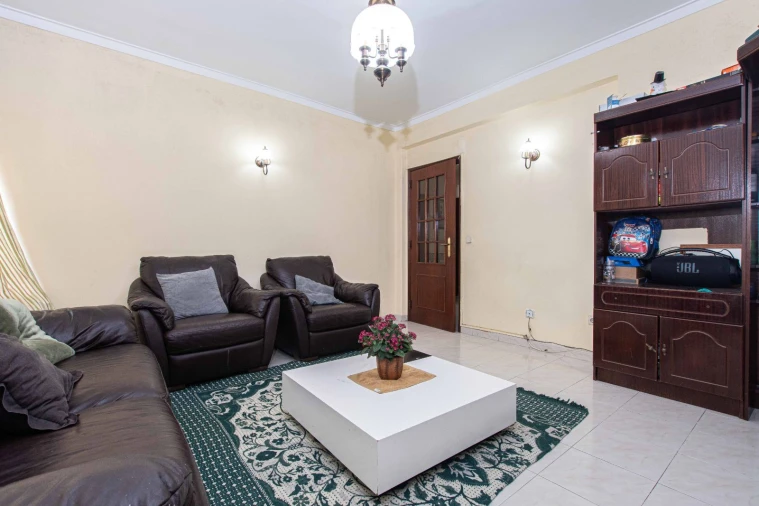 Apartamento T2 para Venda em Carregado e Cadafais Foto 9