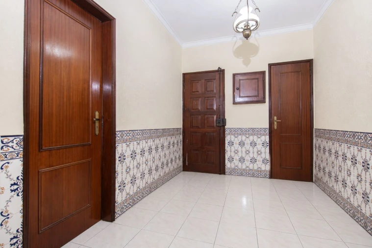 Apartamento T2 para Venda em Carregado e Cadafais Foto 16