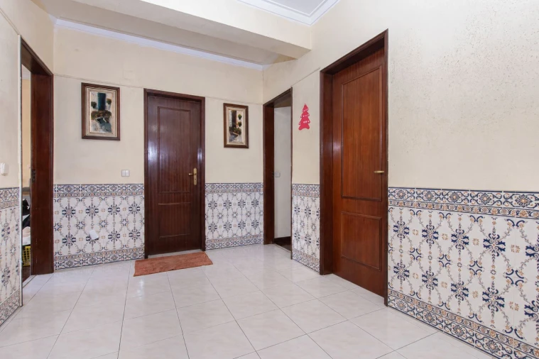 Apartamento T2 para Venda em Carregado e Cadafais Foto 17
