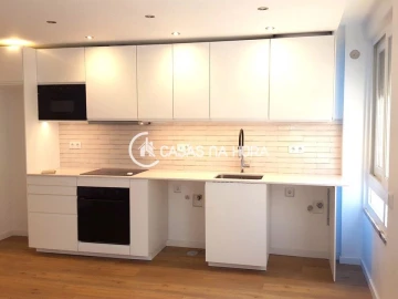 Apartamento T3 para Arrendamento em União das Freguesias de Setúbal