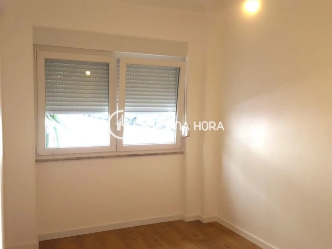 Apartamento T3 para Arrendamento em União das Freguesias de Setúbal Foto 15