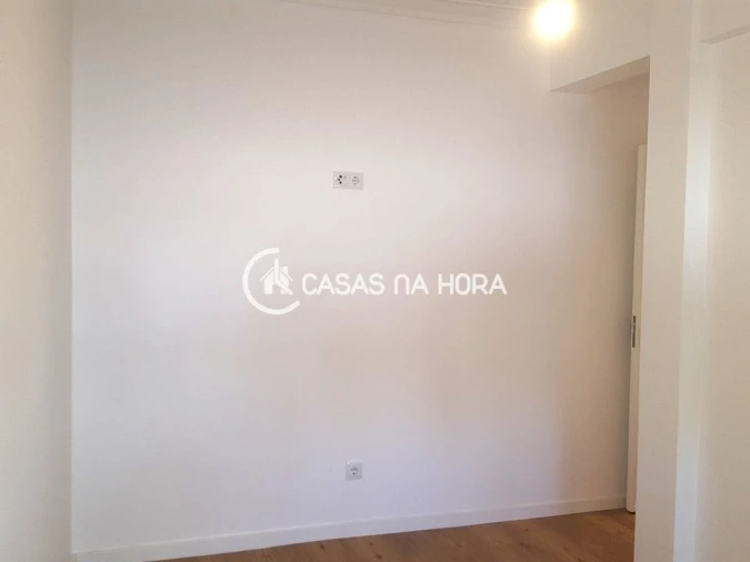 Apartamento T3 para Arrendamento em União das Freguesias de Setúbal Foto 17