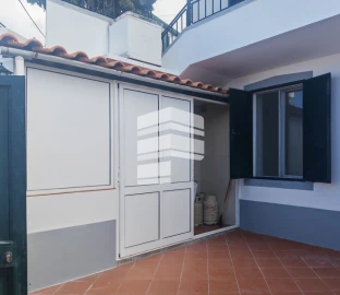 Apartamento T2 para Venda em Funchal (Santa Maria Maior)