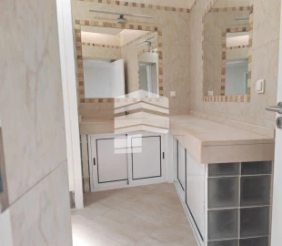 Apartamento T2 para Venda em Funchal (Santa Maria Maior)