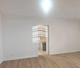 Apartamento T2 para Venda em Funchal (Santa Maria Maior)
