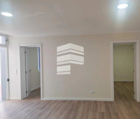 Apartamento T2 para Venda em Funchal (Santa Maria Maior) Foto 5