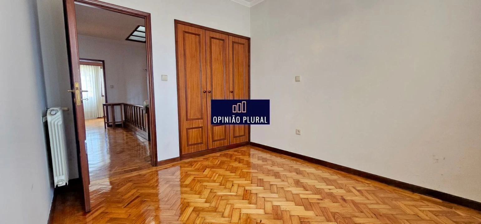 Moradia T5 para Venda em Campanhã Foto 22
