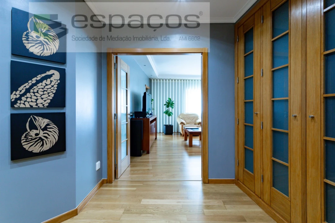 Apartamento T3 para Venda em Odivelas Foto 9
