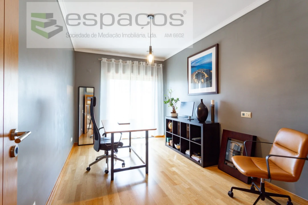 Apartamento T3 para Venda em Odivelas Foto 16