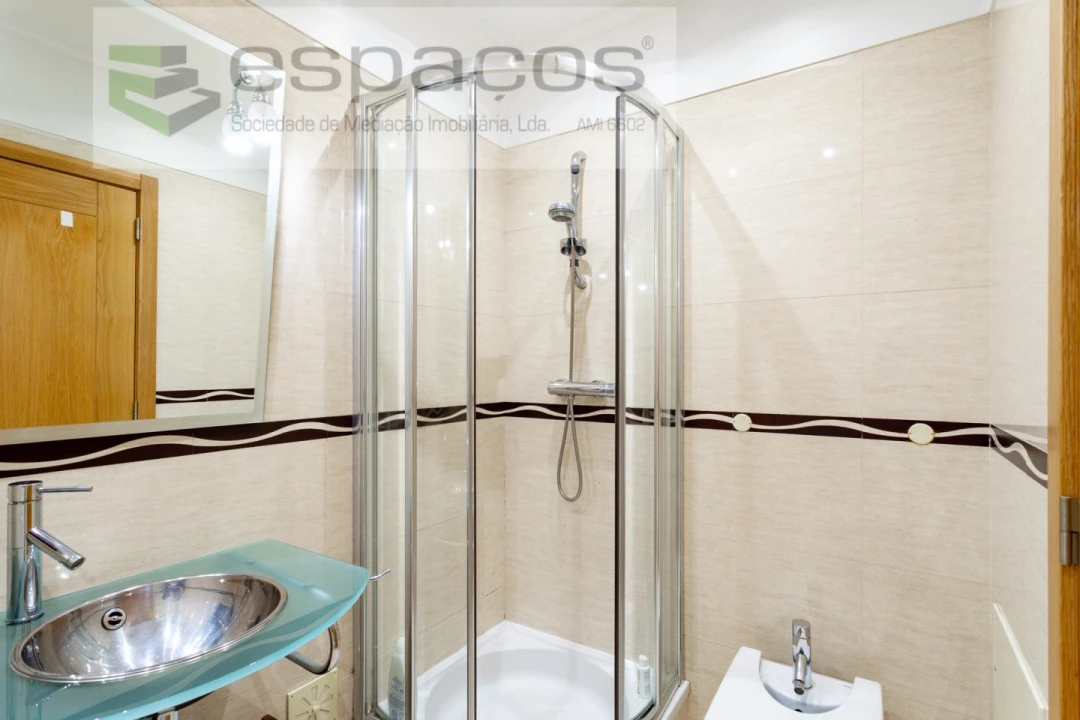 Apartamento T3 para Venda em Odivelas Foto 19