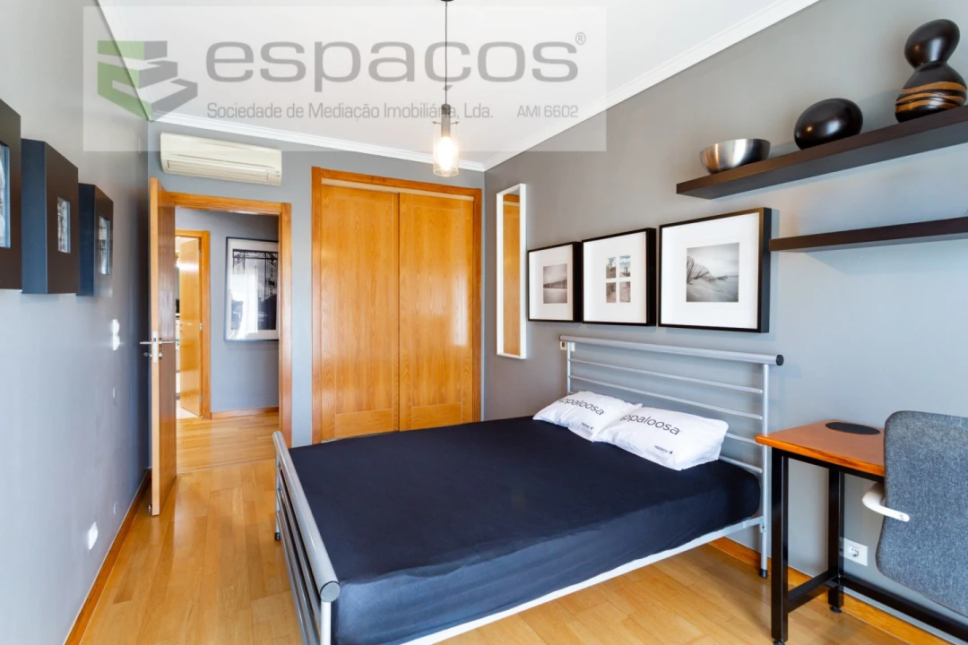 Apartamento T3 para Venda em Odivelas Foto 21