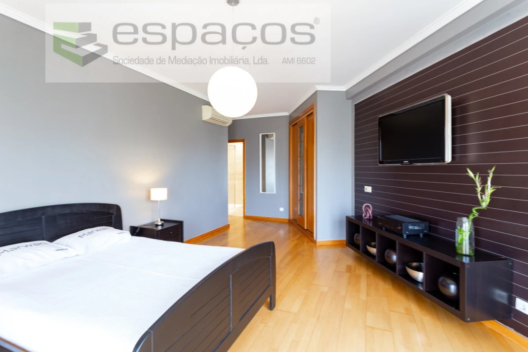 Apartamento T3 para Venda em Odivelas Foto 28