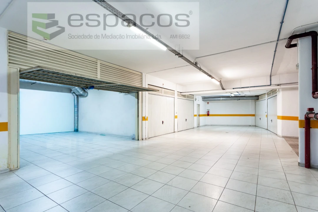 Apartamento T3 para Venda em Odivelas Foto 35