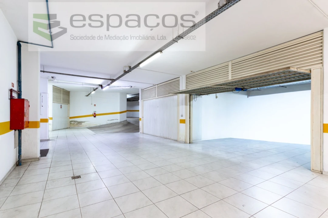 Apartamento T3 para Venda em Odivelas Foto 36