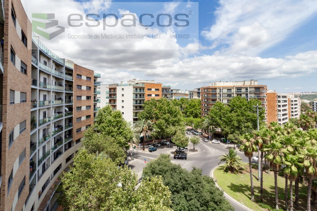 Apartamento T3 para Venda em Odivelas Foto 37