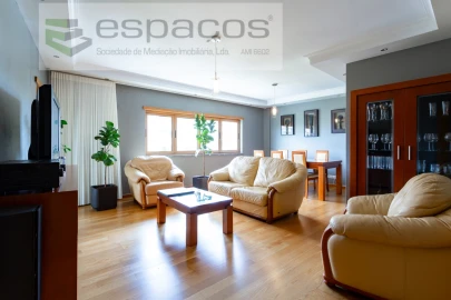 Apartamento T3 para Venda em Odivelas