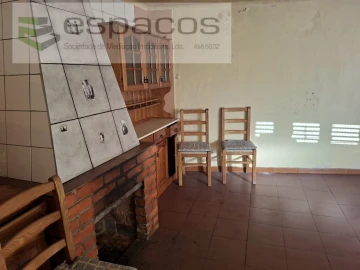 Moradia para Venda em Lavacolhos