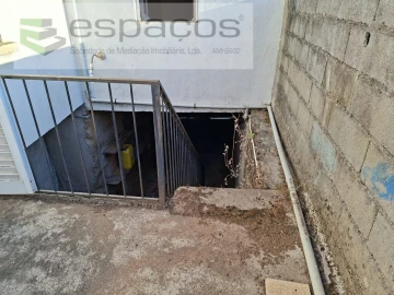 Moradia para Venda em Lavacolhos