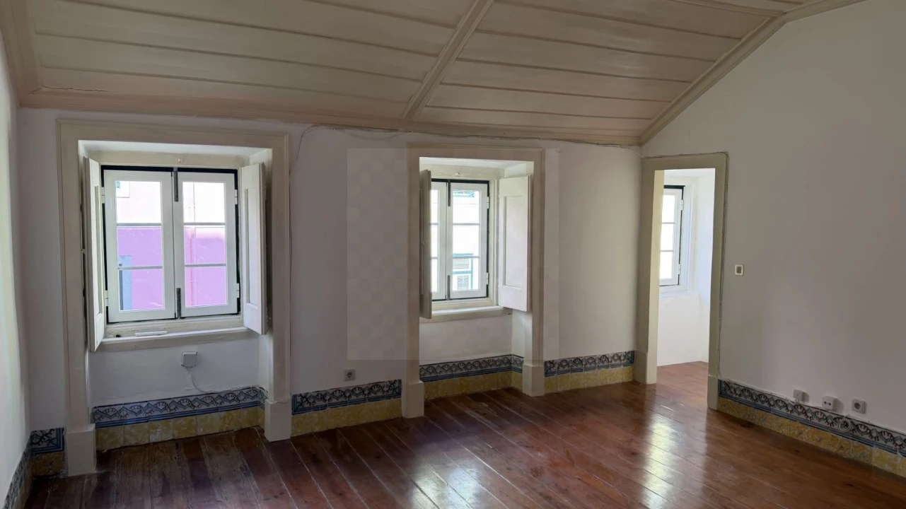 Moradia T4 para Arrendamento em Estrela Foto 25
