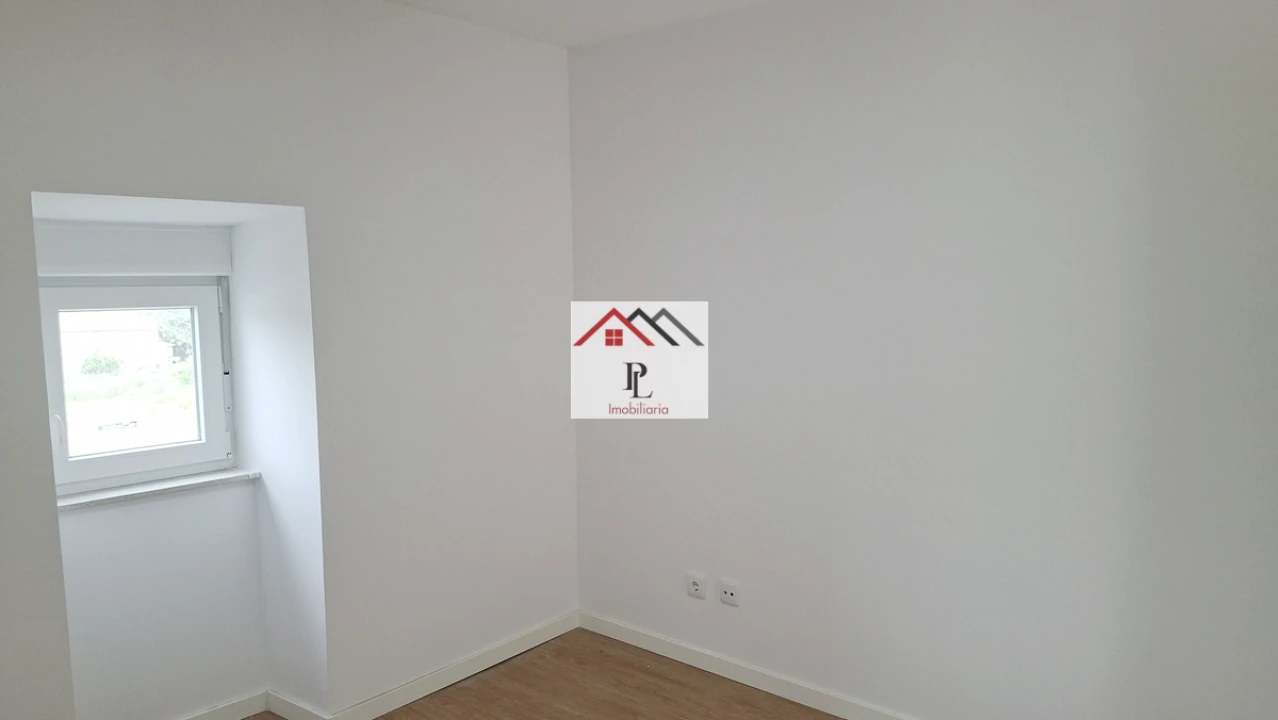 Moradia T2 para Venda em Souselas e Botão Foto 7