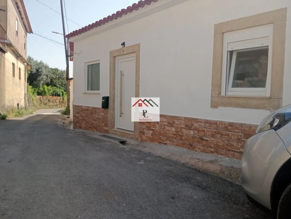 Moradia T2 para Venda em Souselas e Botão Foto 37