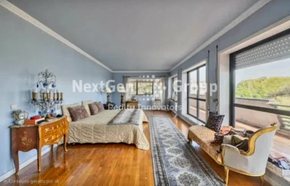 Apartamento T5 para Venda em Campanhã
