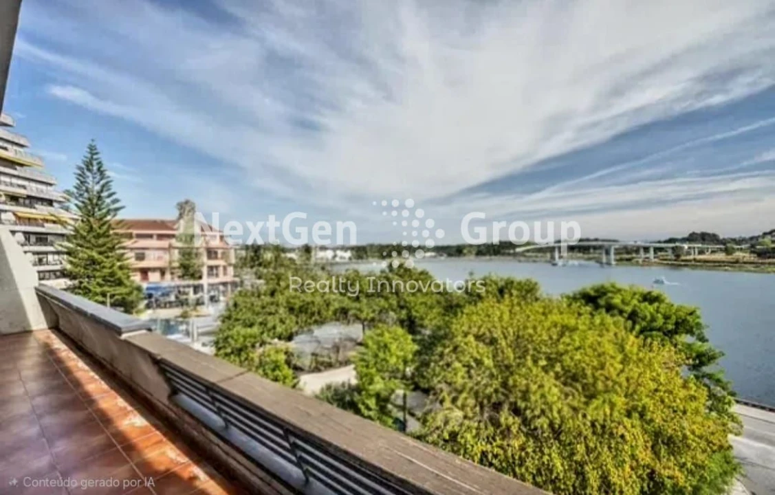 Apartamento T5 para Venda em Campanhã Foto 9