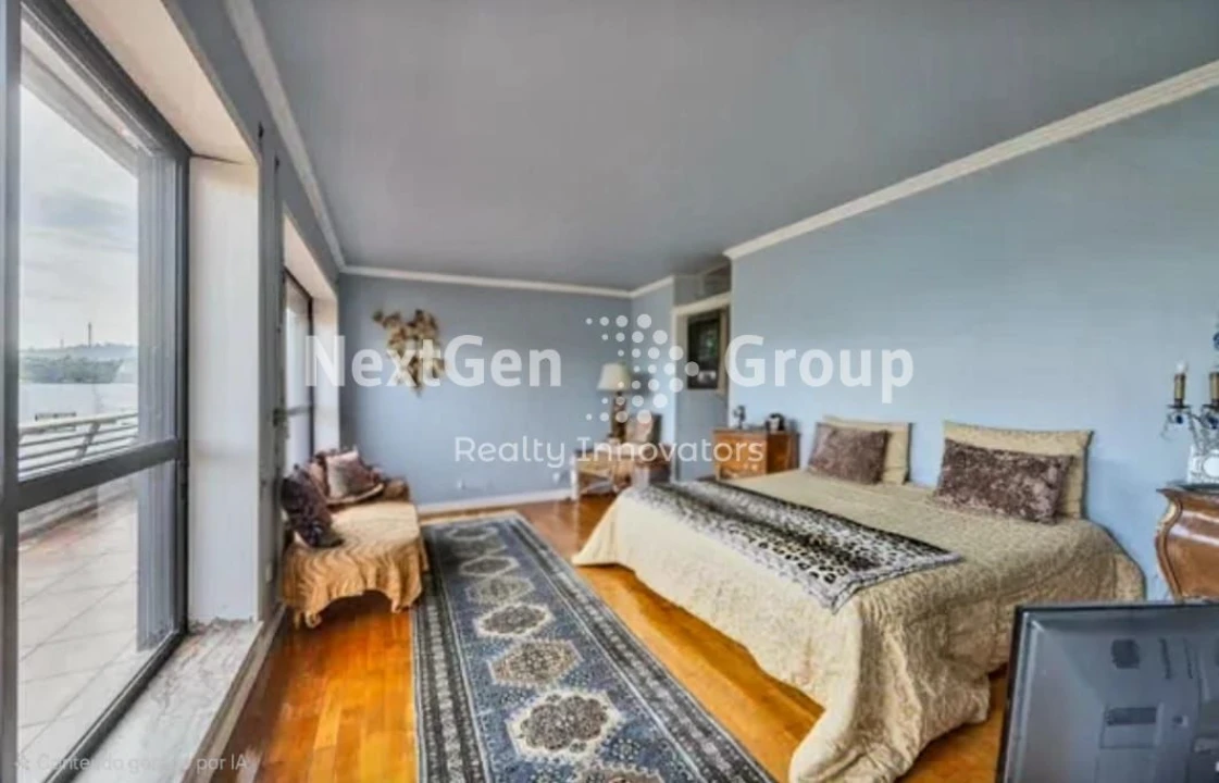 Apartamento T5 para Venda em Campanhã Foto 31