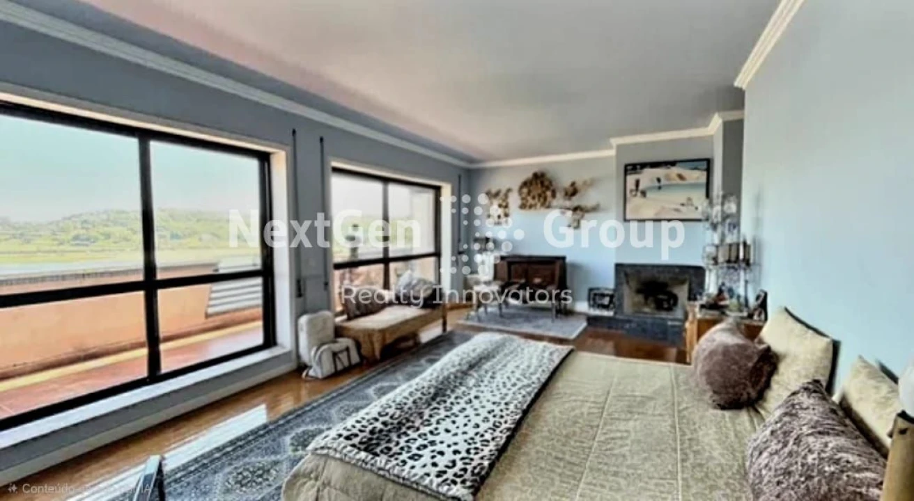 Apartamento T5 para Venda em Campanhã Foto 33