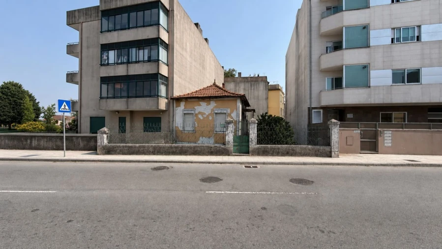 Terreno para Venda em São Mamede de Infesta e Senhora da Hora Foto 4