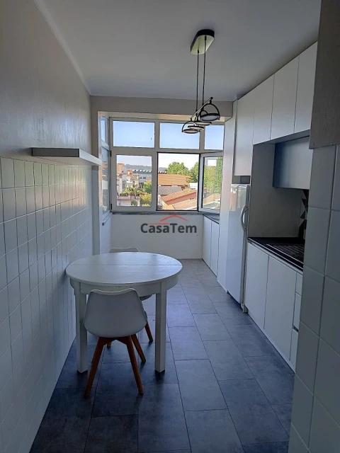 Apartamento T3 para Venda em Abraveses