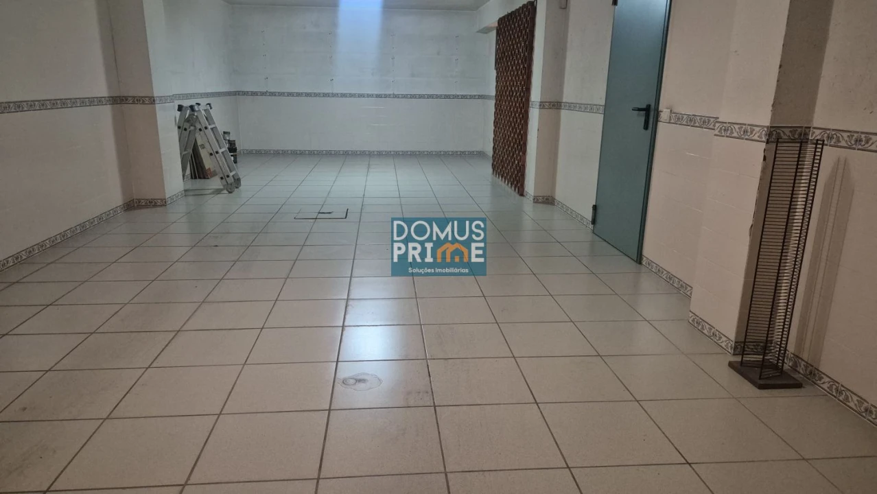 Moradia T4 para Venda em Nogueira, Fraião e Lamaçães Foto 26