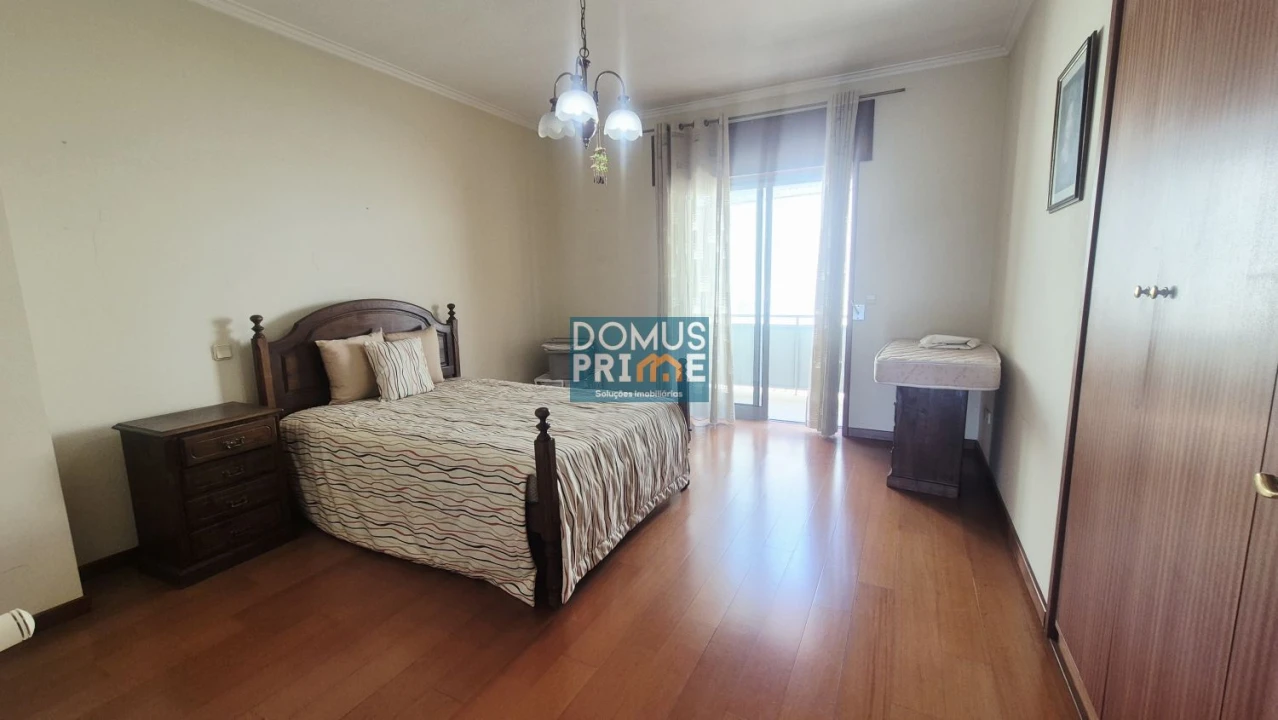 Moradia T4 para Venda em Nogueira, Fraião e Lamaçães Foto 14
