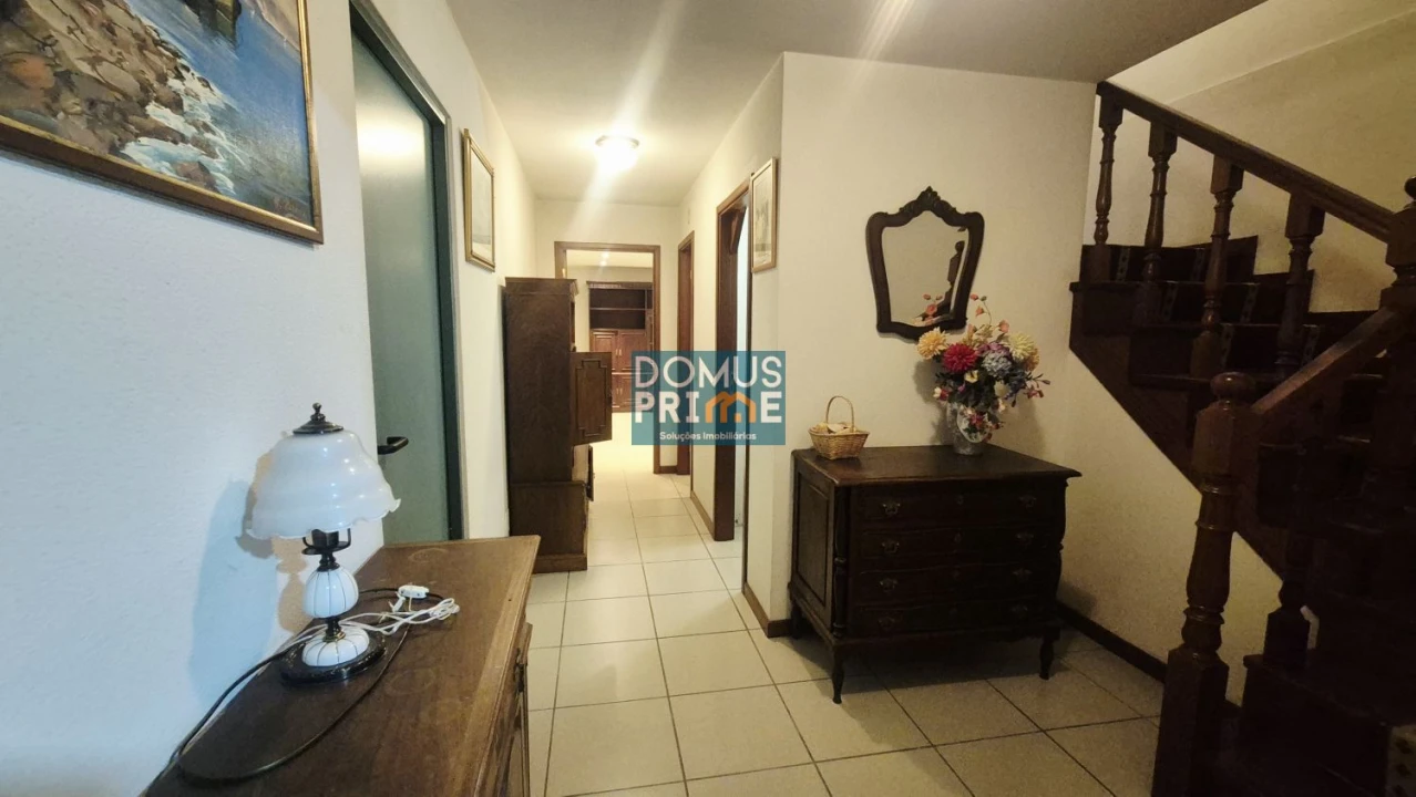 Moradia T4 para Venda em Nogueira, Fraião e Lamaçães Foto 24
