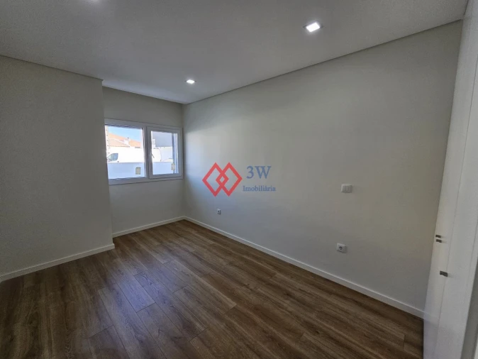 Apartamento T3 para Venda em Nossa Sra de Fatima Foto 18