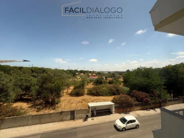 Apartamento T4 para Venda em Seixal, Arrentela e Aldeia de Paio Pires