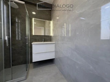 Apartamento T4 para Venda em Seixal, Arrentela e Aldeia de Paio Pires