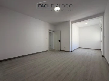 Apartamento T4 para Venda em Seixal, Arrentela e Aldeia de Paio Pires