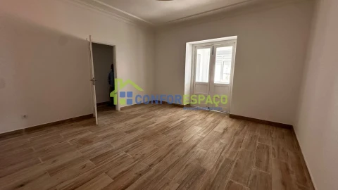 Apartamento T4 para Arrendamento em Castelo Branco
