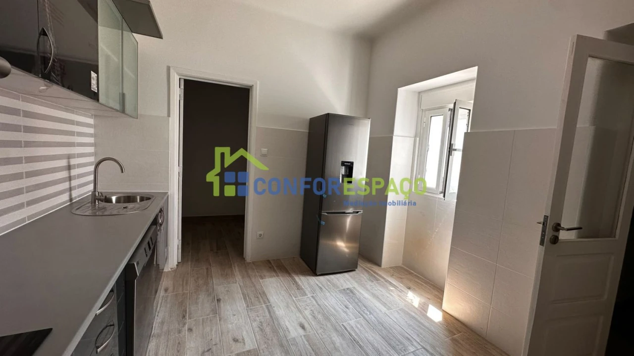 Apartamento T4 para Arrendamento em Castelo Branco Foto 5