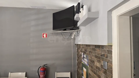 Loja para Trespasse em Águas Livres