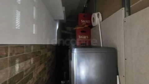 Loja para Trespasse em Águas Livres