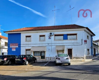 Moradia T4 para Venda em Borba (Matriz)