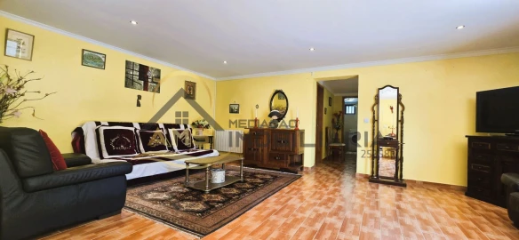 Moradia T8 para Venda em Fornelos