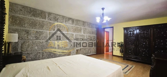 Moradia T8 para Venda em Fornelos
