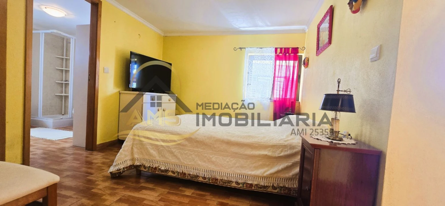 Moradia T8 para Venda em Fornelos Foto 20