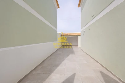 Moradia T5 para Venda em Alpiarça